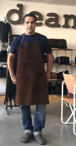 Apron chap suede/leather