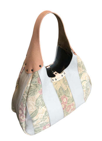 B23  ‘butterfly’ & ‘floral’ striped